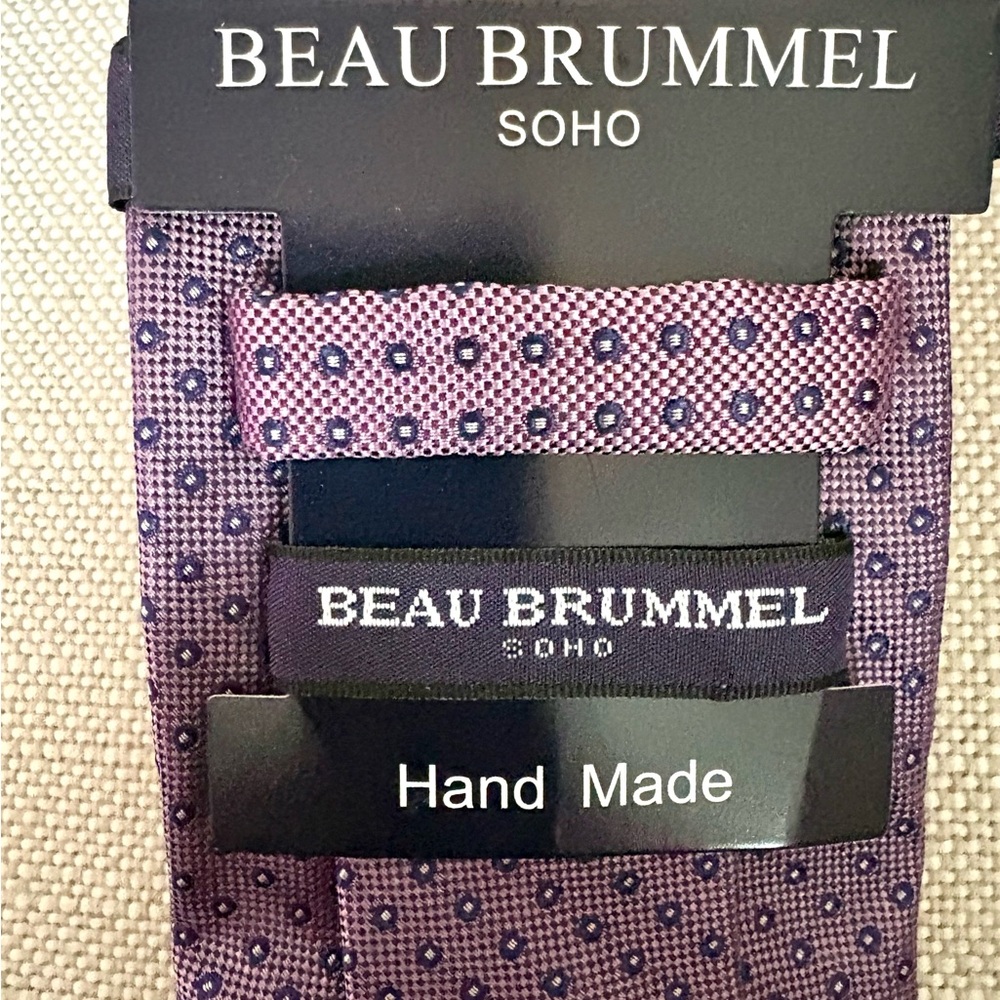 Beau Brummel Soho handmade 100% silk  Purple Patterned Men's Tie NEW